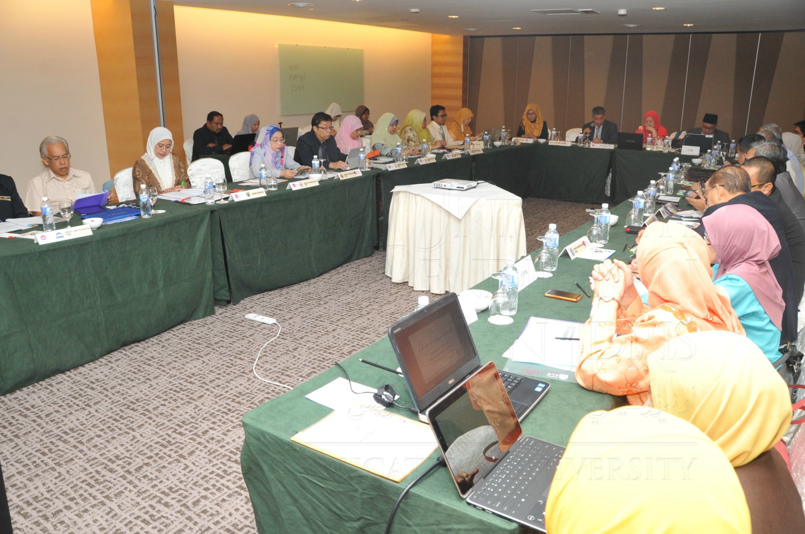 PRO15 160 MEGNATIC HAS 9737